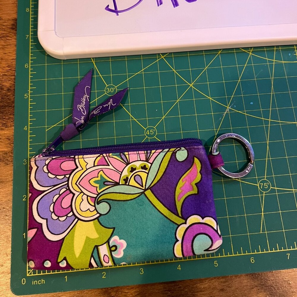 5/$20 Vera Bradley Zip ID Keychain Bin D